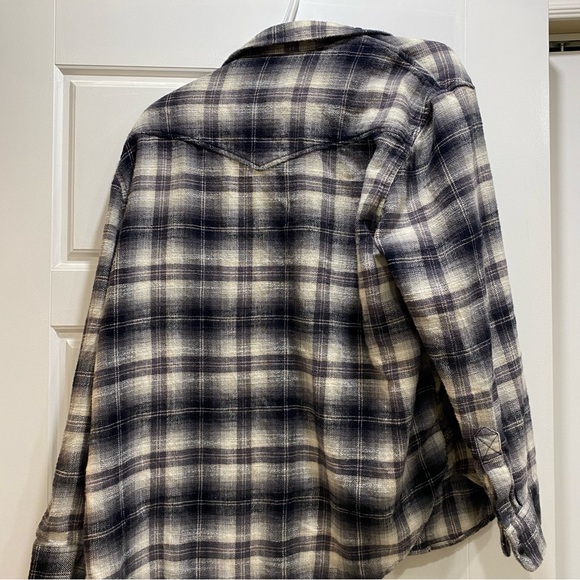 American flannel shirt - Picture 3 of 3